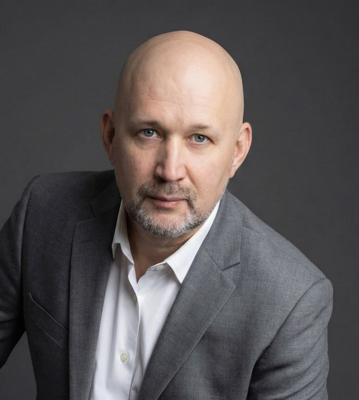 Александр Иванайский